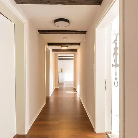 Apartment Am Kornmarkt I *